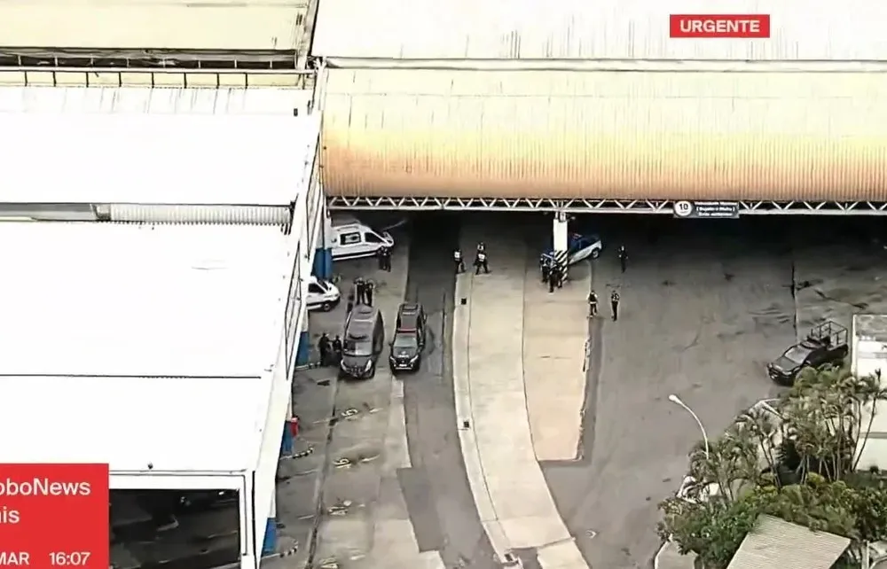 Imagen aérea de la estación de buses