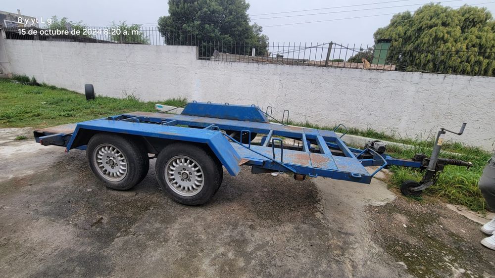 Encontraron vehículos robados en predio de pollería de Casabó