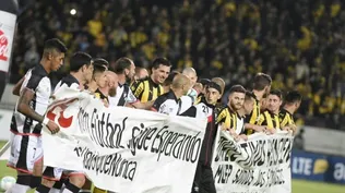 Los futbolistas continúan con sus reclamos contra la Mutual