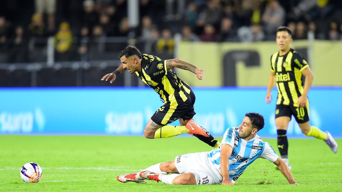 Cerro vs Peñarol EN VIVO: Diego Aguirre se juega más que tre