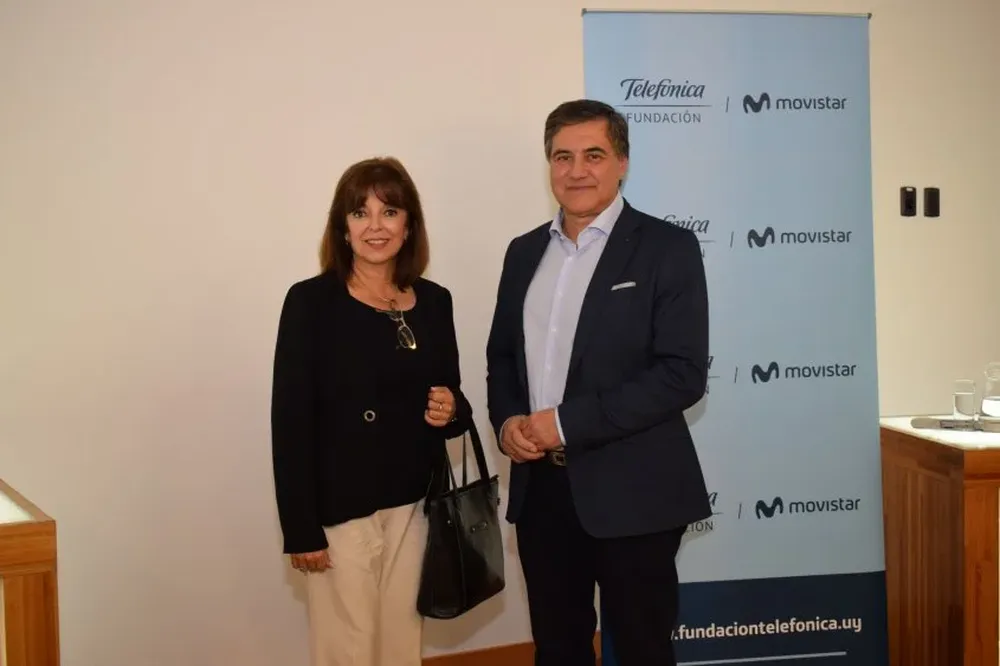 Ana Ribeiro y José Pedro Derrégibus