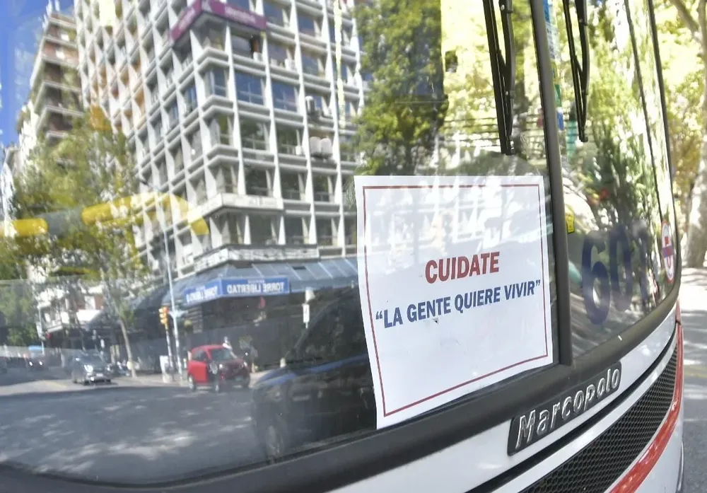 Campaña de Cutcsa para frenar avance del covid-19 con frase de Sonsol
