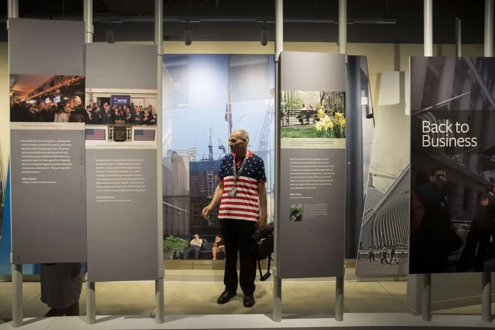 EL museo de tributo al 9/11 es visitado por Anthony Palmieri, un trabajador activo el día de los atentados.