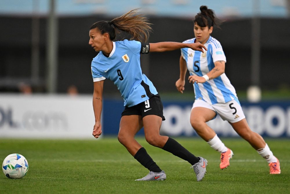 Pamela González de Uruguay ante Marina Preininger de Argentina por Liga de Naciones