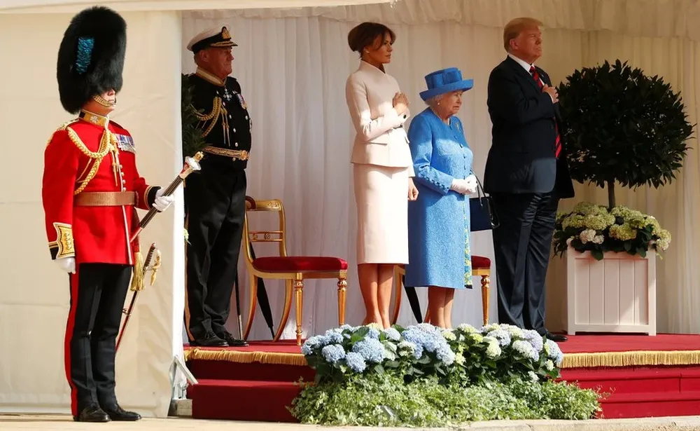 May recibió a Trump en su residencia de campo ubicada en la localidad de Buckinghamshire