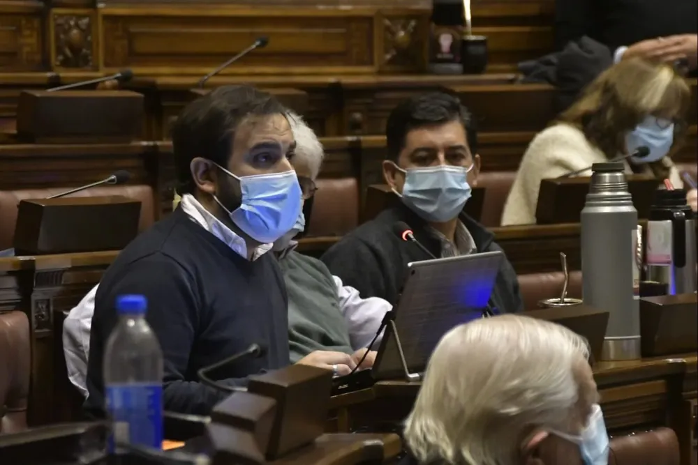 El secretario general del Partido Socialista Gonzalo Civila fue el interpelante