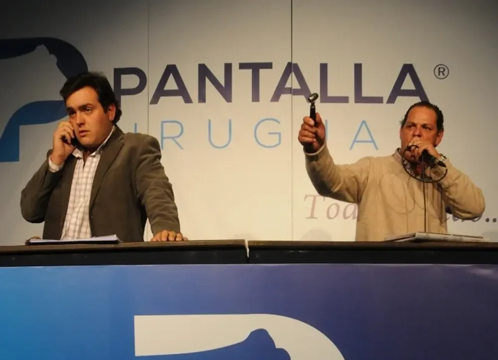 Ventas a cargo de los integrantes de Pantalla Uruguay