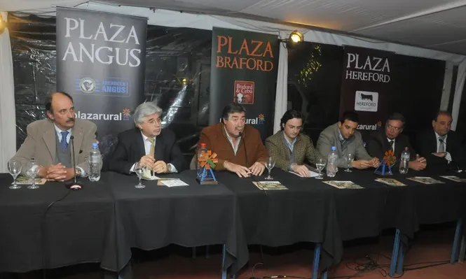 Los remates especiales de Hereford, Angus y Braford se anunciaron en la Expo Prado