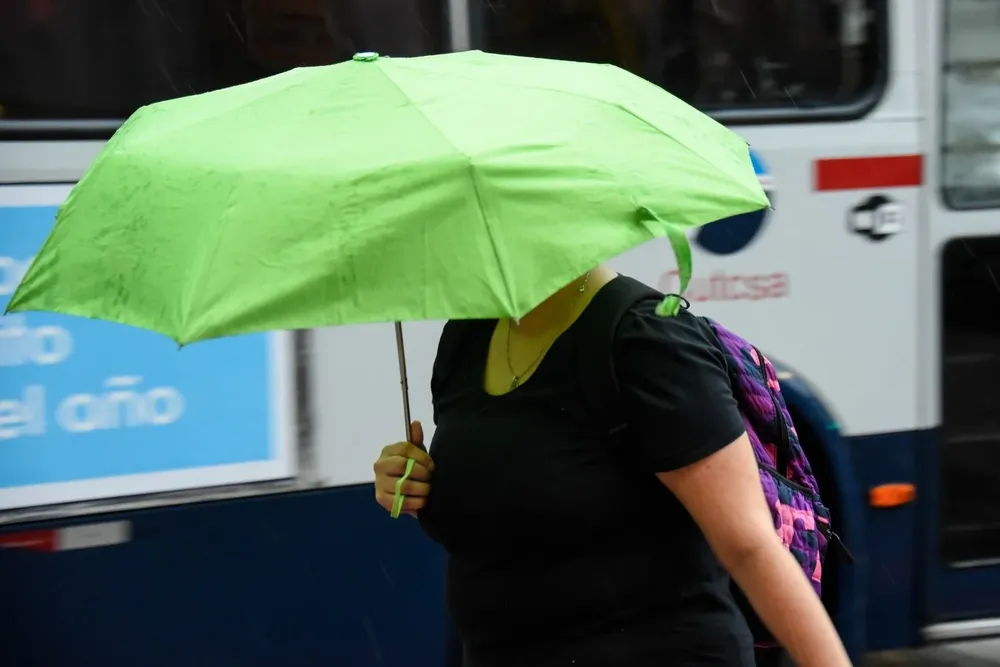 Además de altas temperaturas, Inumet prevé lluvias