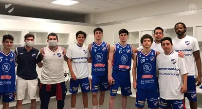 que paso en la interna de nacional con el basquetbol: de no jugar a retirar el equipo de la cancha