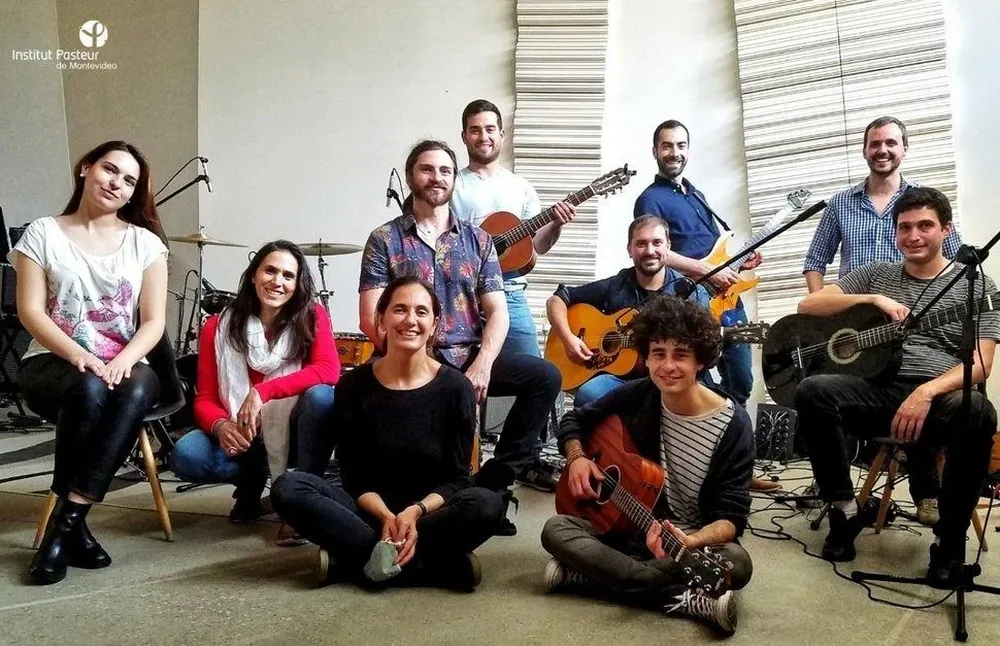 Investigadores del Instituto Pasteur ahora se transformaron en músicos de divulgación científica.