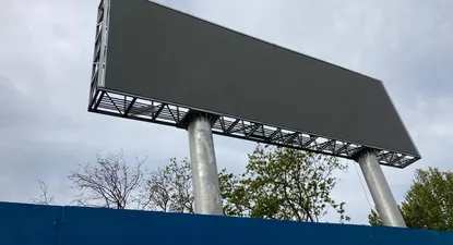 Pantalla gigante del Gran Parque Central