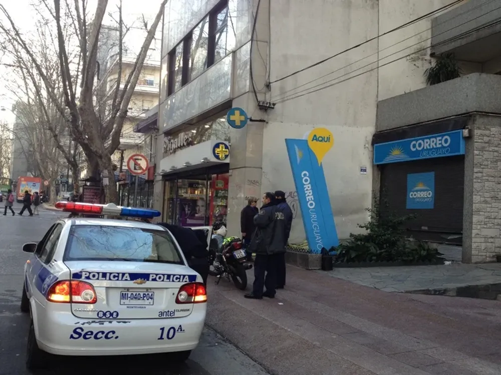 La Policía seguía presente esta mañana en el lugar de los hechos