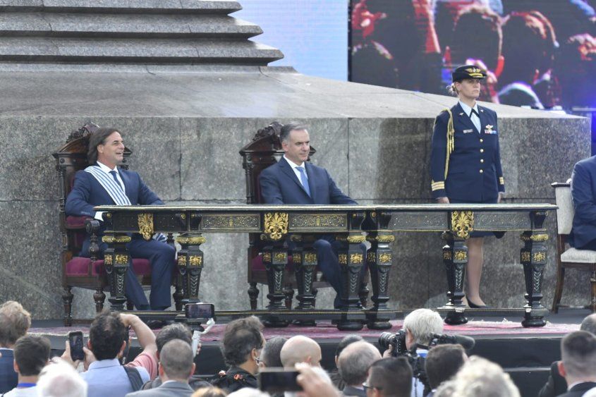 Lacalle Pou Yamandú Orsi
