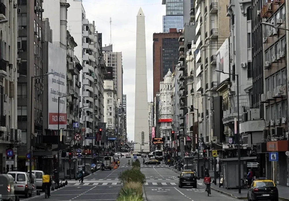 La circulación en Buenos Aires volverá a ser libre durante todo el día, y reabrirán 80 de las 90 estaciones de subte