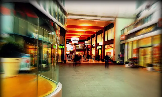 Grupo uruguayo-panameño es el nuevo dueño de icónico shopping de Buenos Aires