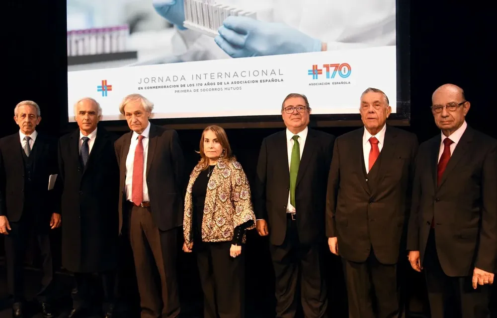 Luis Acosta, Martín Risso, Manuel Atienza, Doris Morales, Julio Martínez, Ruben Correa Freitas y Carlos Dellpiazo