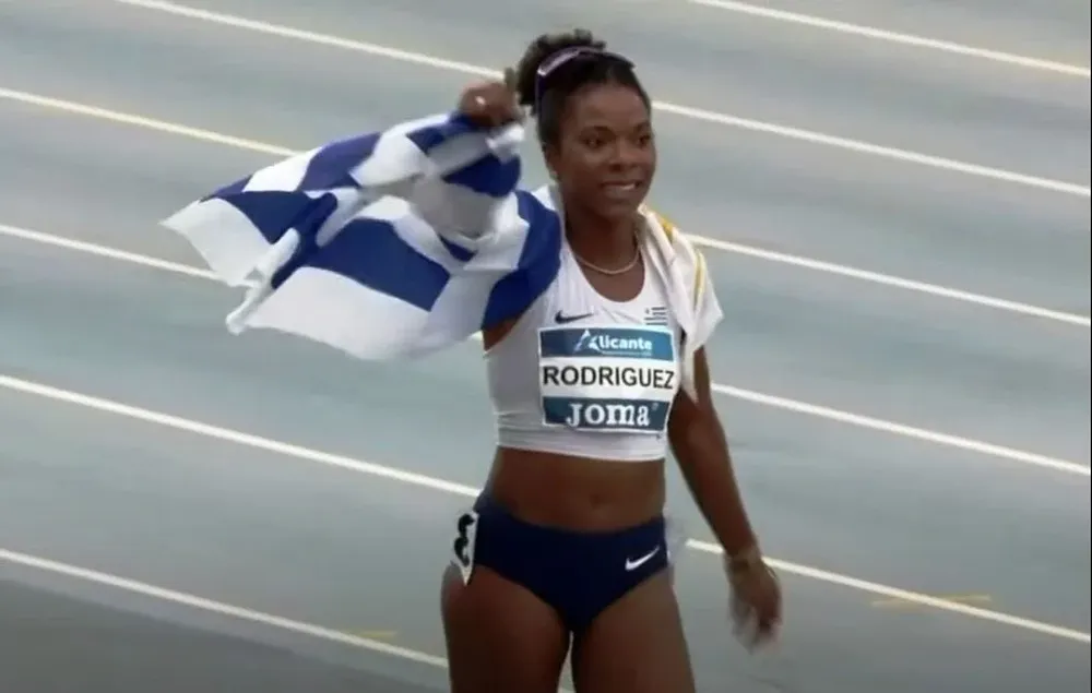 Déborah Rodríguez se expresó en sus redes sobre la llegada de Luis Suárez