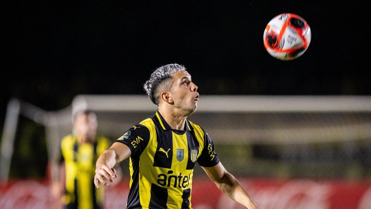 Penarol vs Plaza Colonia Penarol vs Plaza Colonia