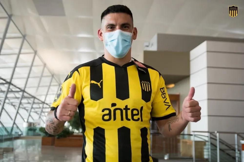 La llegada de Maximiliano Pereira a Peñarol