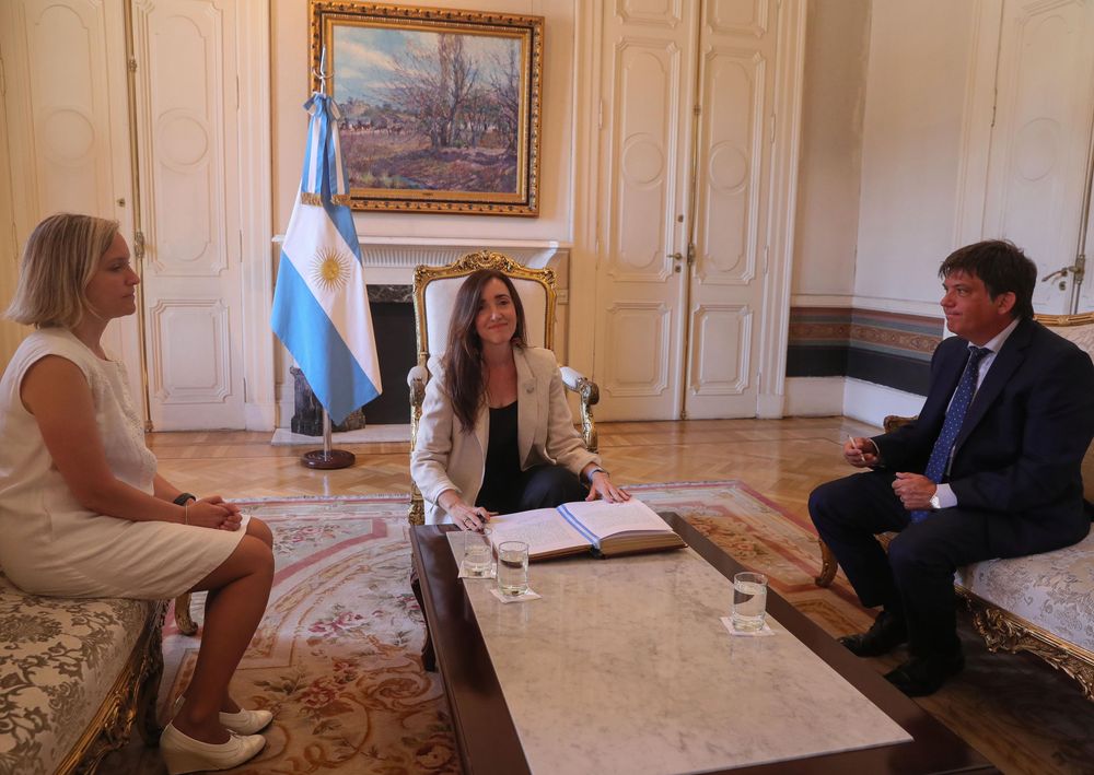 Victoria Villarruel.jpeg