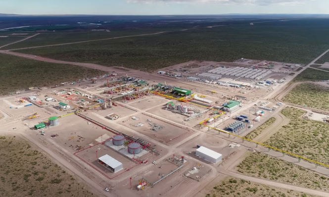 Argentina avanza en la exportación libre de petróleo y gas y amplía infraestructura energética clave