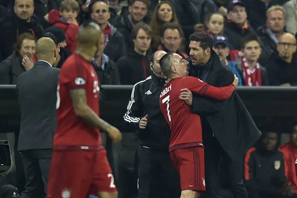 Frank Ribery frenó a Diego Simeone