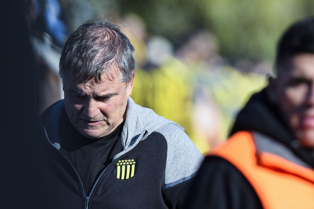 Diego Aguirre, técnico de Peñarol y la decisión de no entrenar porque murió Juan Izquierdo de Nacional