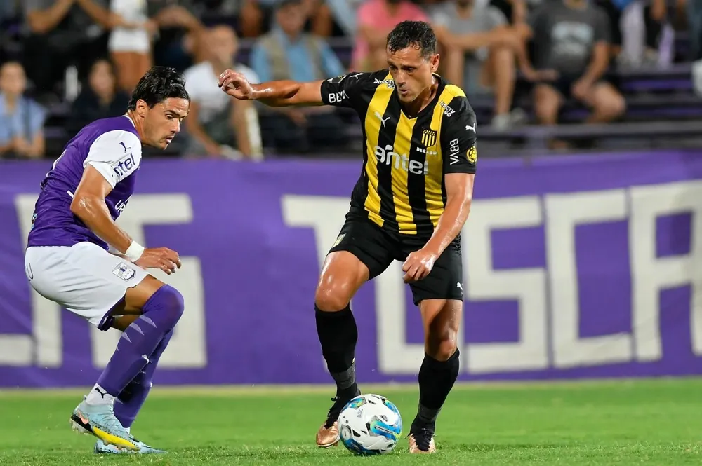Aguirregaray contra Defensor Sporting