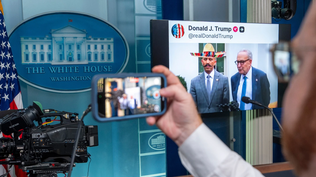 Reproducen el video compartido por Trump de demócratas con sombreros mariachi en la Sala de Prensa de la Casa Blanca.&nbsp;