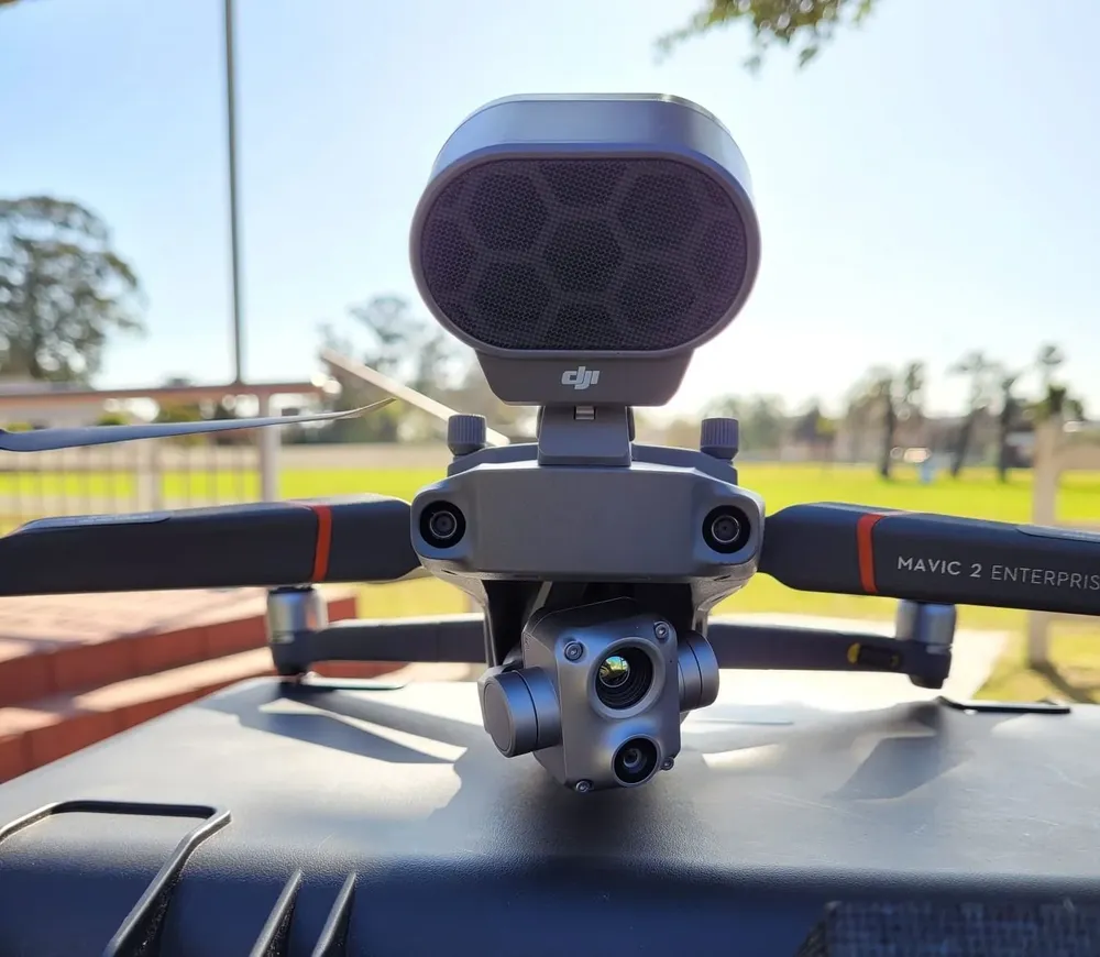 Donan un drone al Ministerio del Interior