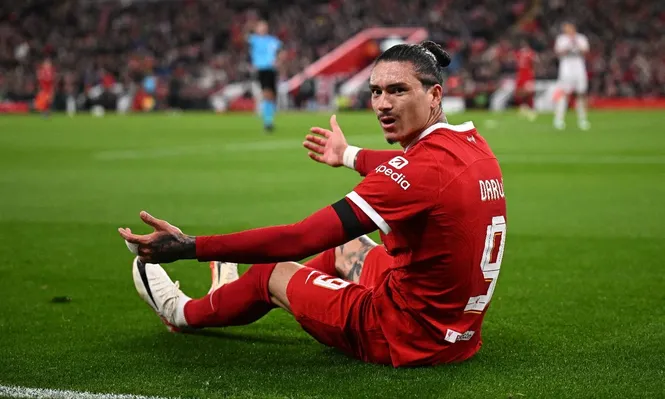 Darwin sigue siendo blanco de críticas