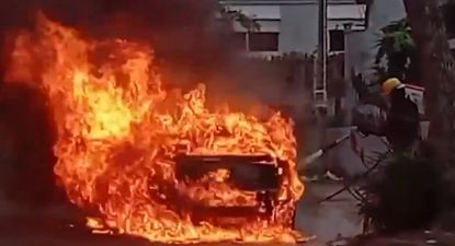 Auto eléctrico se incendió en Buceo: no dejó heridos