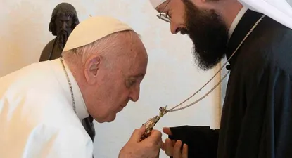 El papa Francisco en el Vaticano con Antonio Volokolamsk del Patriarcado Ortodoxo de Moscú