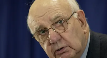 Murió Paul Volcker, el expresidente de la Fed que logró bajar la inflación en EEUU