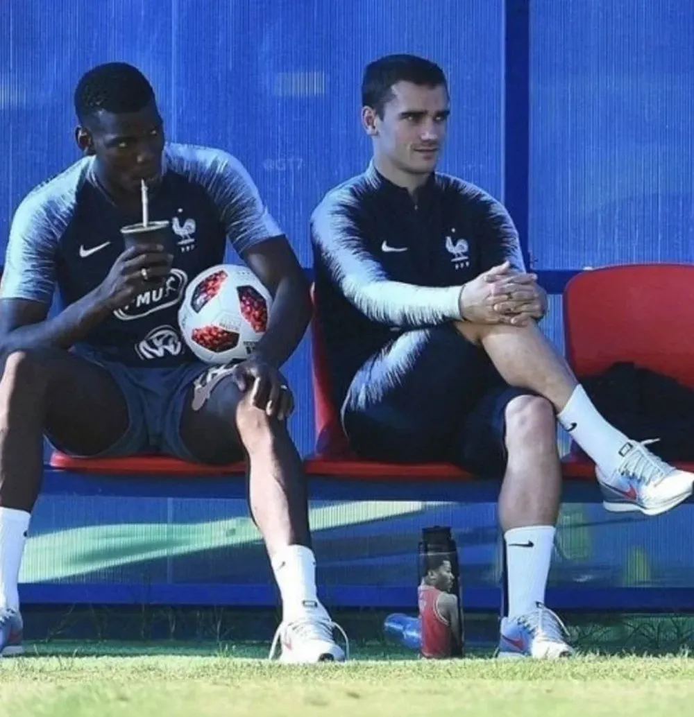 Pogba y Griezmann disfrutando del mate.