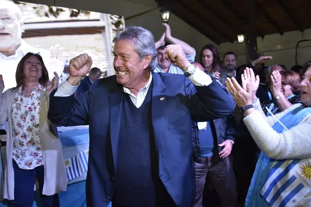 Antía competirá con Jorge Larrañaga, Verónica Alonso, Carlos Iafigliola, Luis Lacalle Pou y Juan Andrés Ramírez.