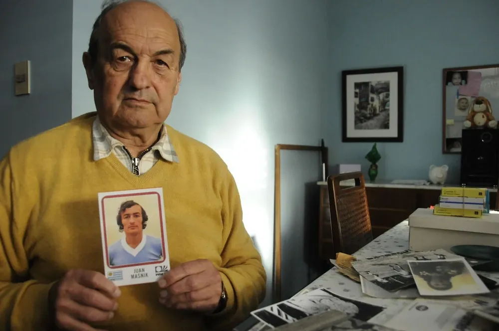 En 2013, mostrando su recuerdo mundialista