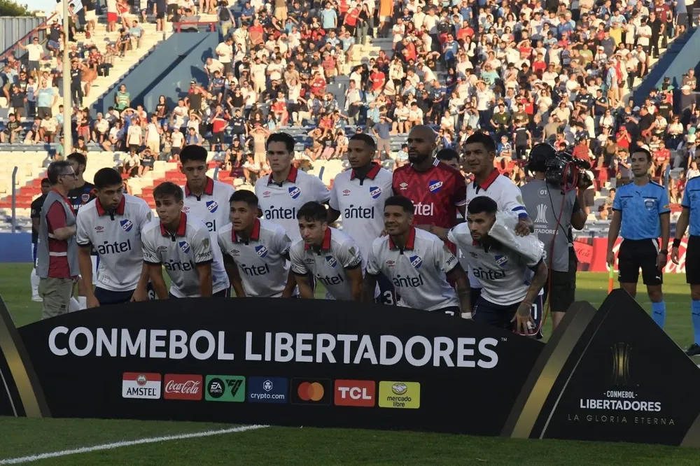 Nacional y otra noche de copa en el Parque Central