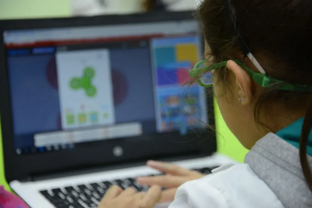 La robótica entra en las habilidades para el siglo XXI defendidas en el evento del BID.