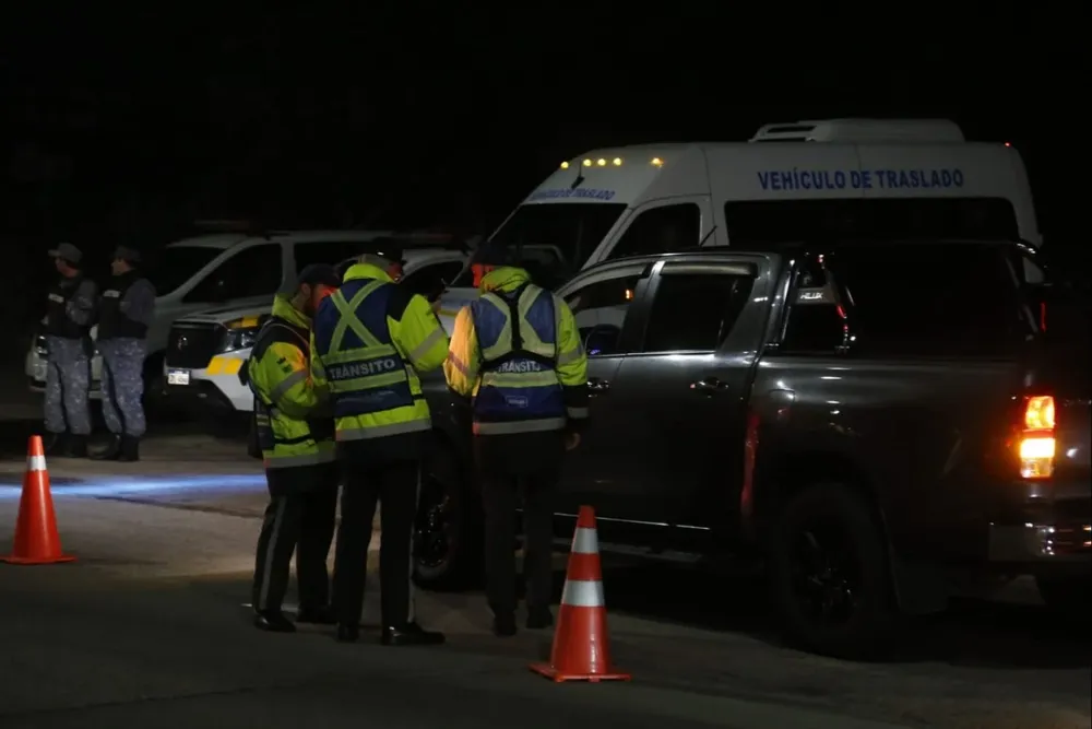 Inspectores de tránsito durante los controles en Maldonado