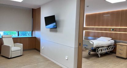 El primer nacimiento del año en CASMU tuvo una sorpresa inesperada para su familia