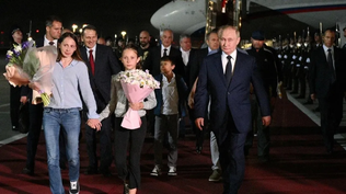 Putin condecoró en secreto a la pareja de espías rusos canjeados con Occidente