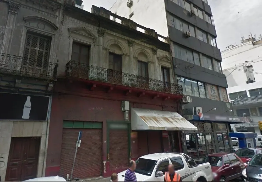 Edificio de Colonia 843 en octubre de 2015