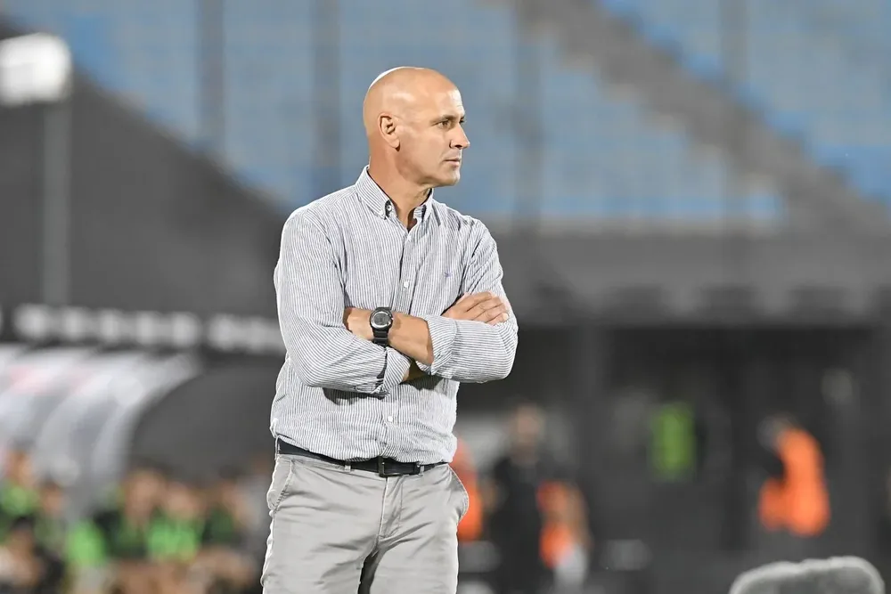 Eduardo Espinel, DT de Cerro Largo