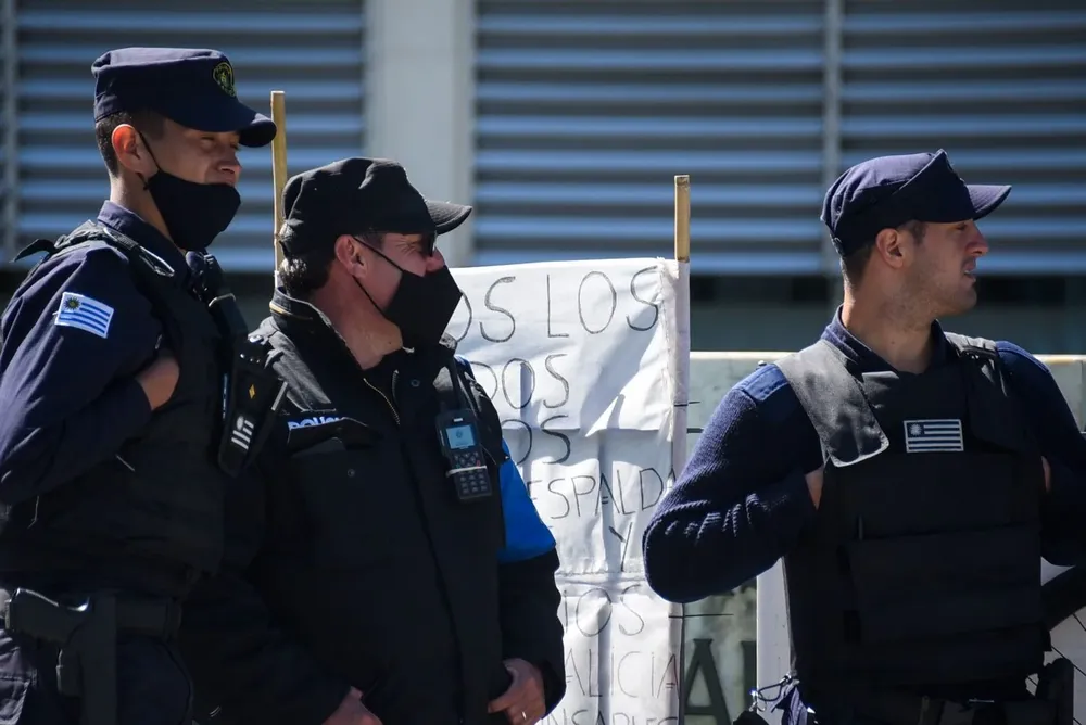 Sindicatos policiales se concentrarán en el Parlamento.