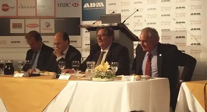 Costos y rigidez laboral impiden alza de actividad, según cámaras