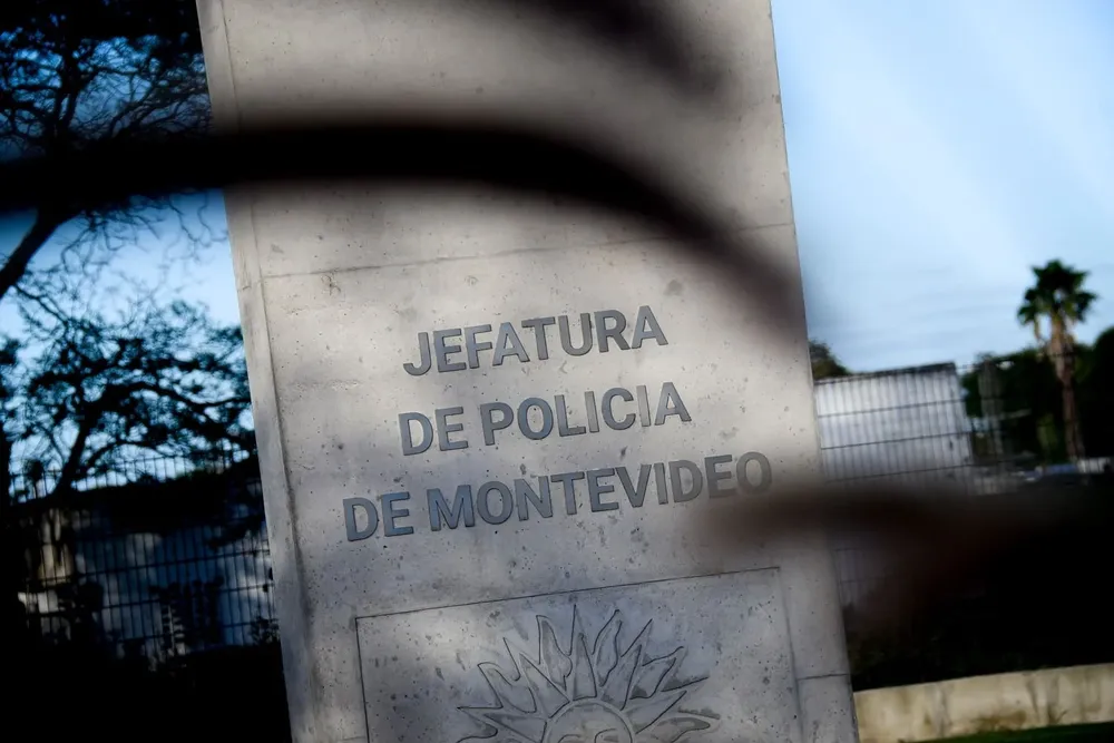 Fachada de la Jefatura de Policía de Montevideo