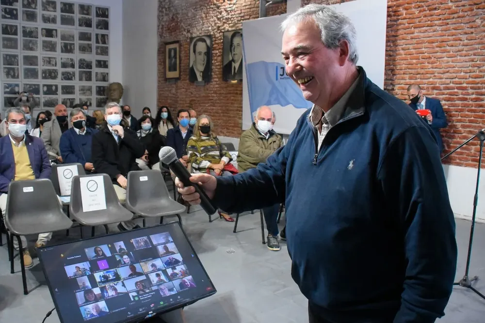 El ministro del Interior, Luis Alberto Heber, participó de un acto por el No junto a otros dirigentes del PN