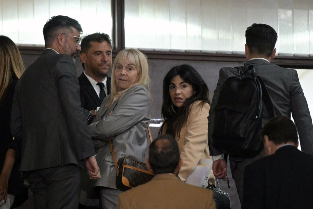 Juicio por la muerte de Diego Maradona. Juicio por la muerte de Diego Maradona.